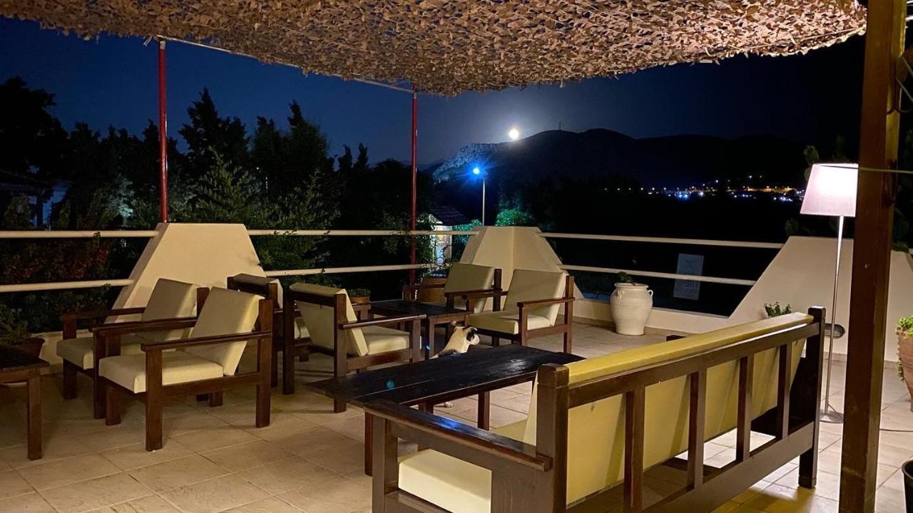 Arion Stables & Apartments แอร์ซอนิสซอส ภายนอก รูปภาพ
